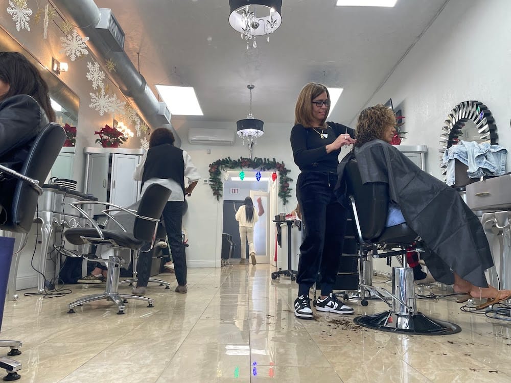 Inside Dominican Spa & Salon on Coral Way in Miami